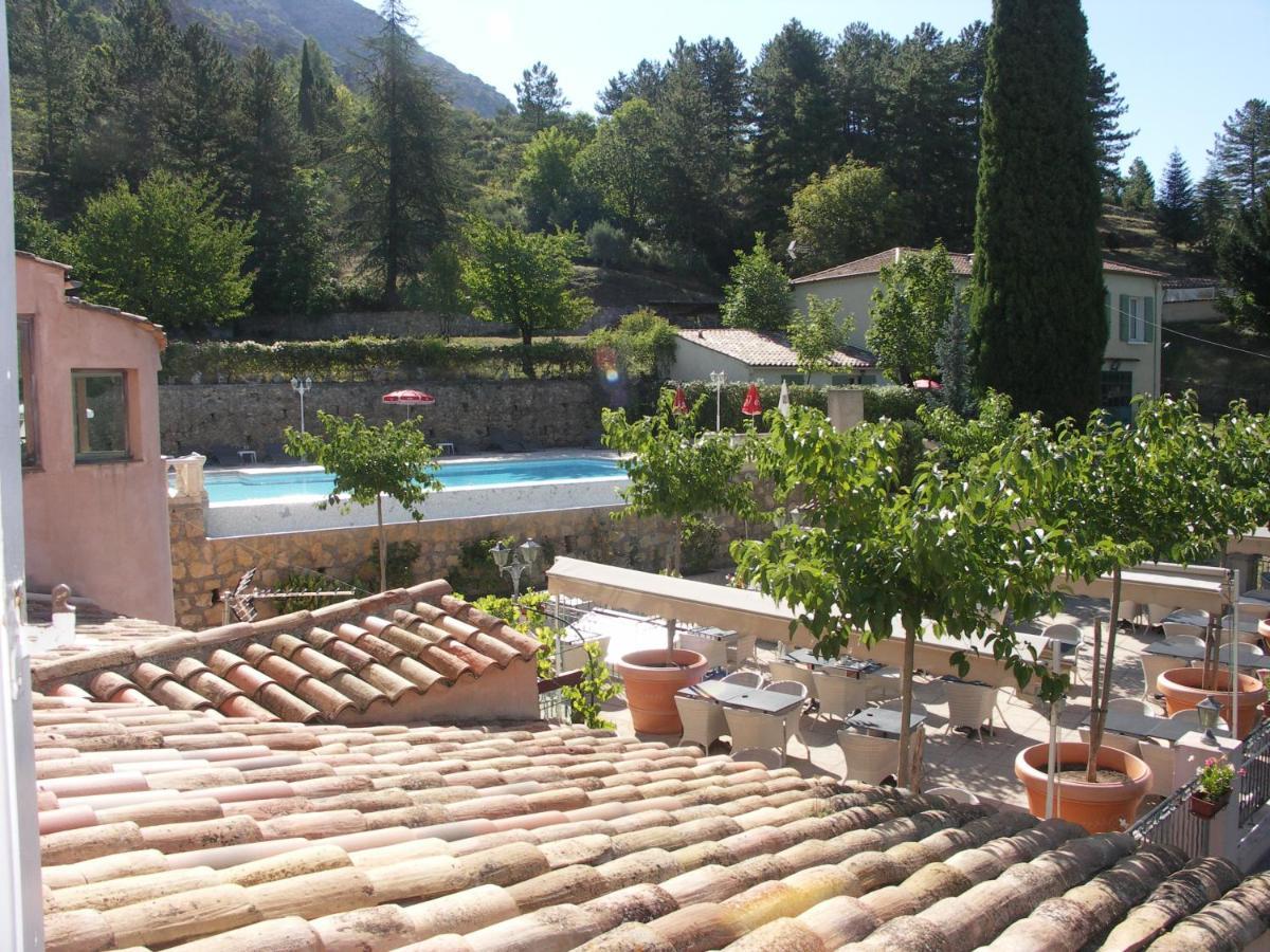 Hotel La Bonne Auberge Moustiers-Sainte-Marie Exterior photo